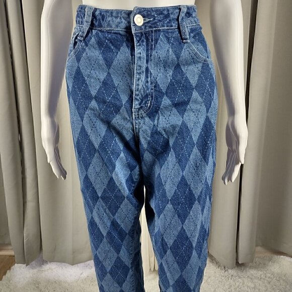 Rue 21 100% Cotton Blue Diamond Check Denim Capri Jeans Pants 5 Pocket Size 12 - Picture 2 of 10
